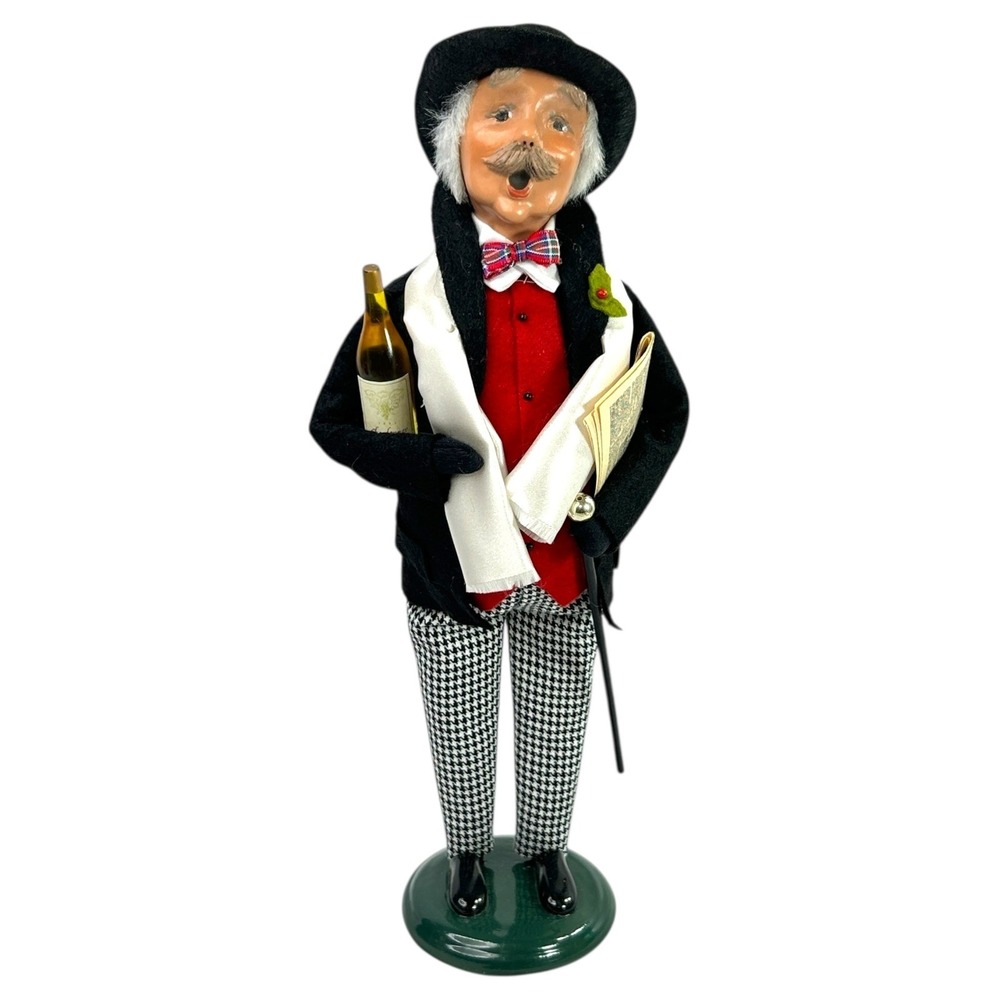 Byers Choice Carolers AUNTIE ESTHER'S NEW BOYFRIEND 2015 Wine Paper Cane HTF HTF